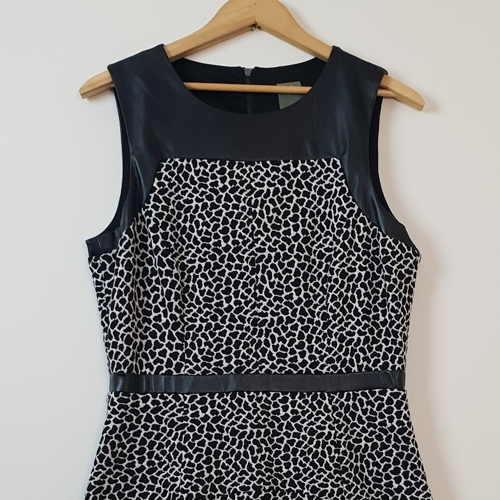 Full Flirty Skirt, Giraffe Animal Pattern